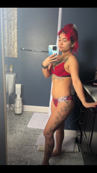 Stepmommy Muscles