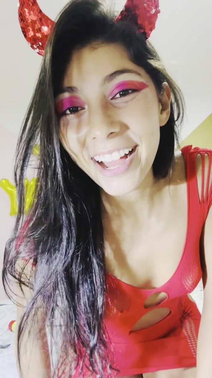 Vika_Sexting: Mata secukupnya