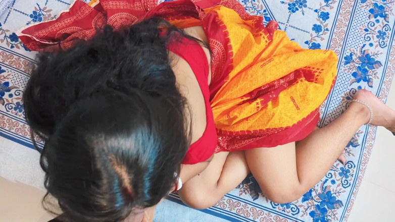 RinaKumari55: Soție Indiancă Desi Proaspăt Căsătorită Futută Dur În Sari Și Umplută Cu...