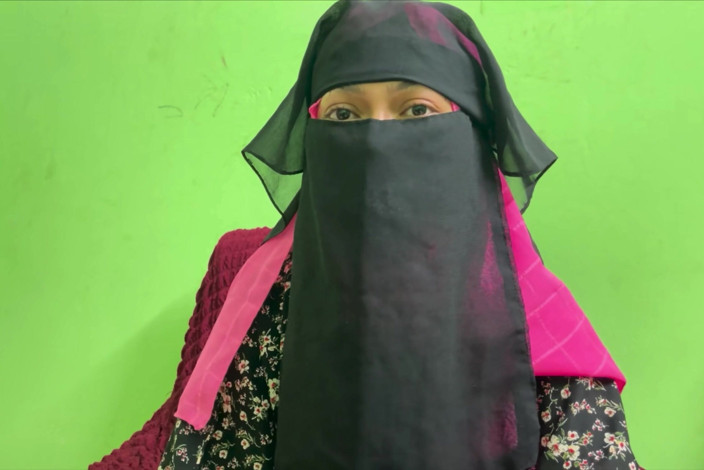 Kaleonjoybd: maidam kripya mujhe ek mauka do main yah karungi