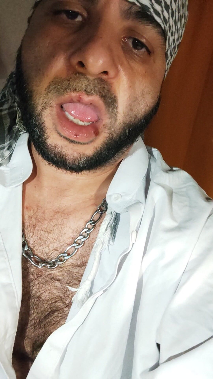 SmokedAlloy2: Dirtyjunkbro îmbrăcat ca un afgan, se joacă cu penisul lui murdar