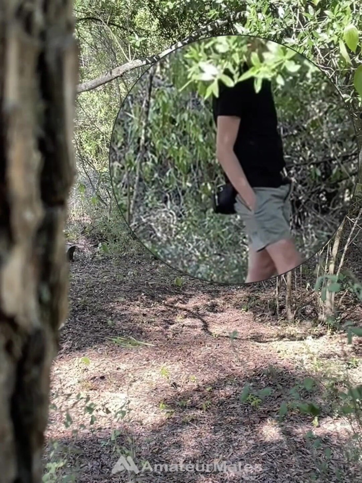 AmateurMates: shaukiya larke ne jangal men hilaate hue pakra