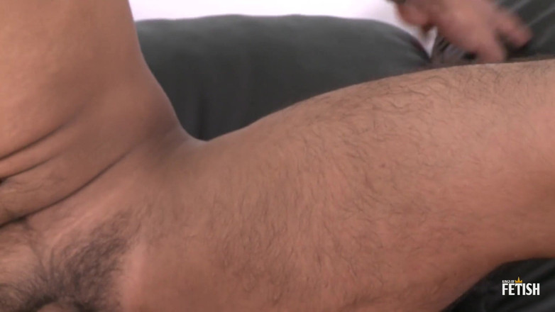 Gay Diaries: Skinny gay twink gets his ass drilled on the leather...
