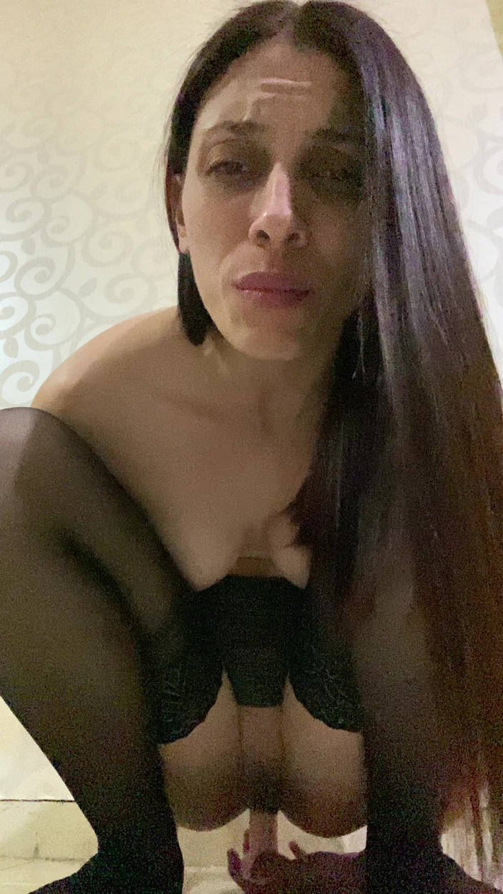 Lynn Scream: I'll Fuck Your Ass Just the Way You Ask Me...