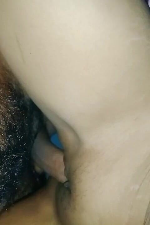 Outdoor header 15: Karım sütümü ve toprağı emdi, ateşli desi evli Hintli kız...