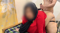 Aria Mia: 핫한 마누라에게 무슨 스캔들이 일어났는가?