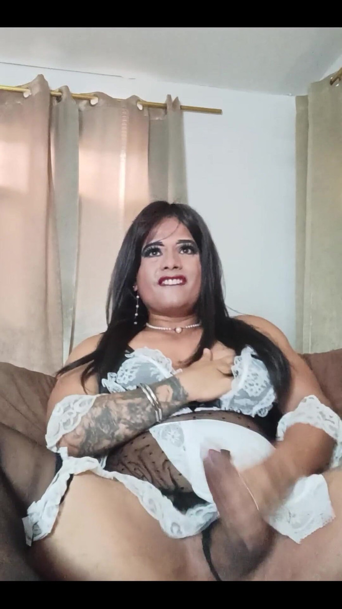 TSquennAna: Tận hưởng sự bắt đầu của một tuần tuyệt vời với...