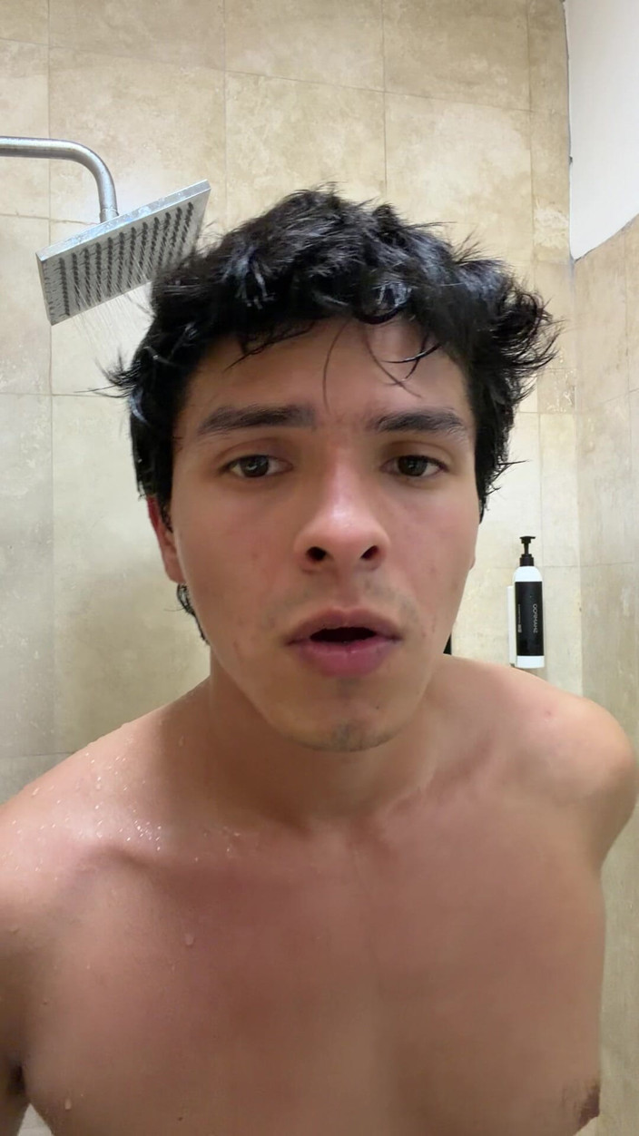 joanraay: Bathing with the Door Open in the Gym