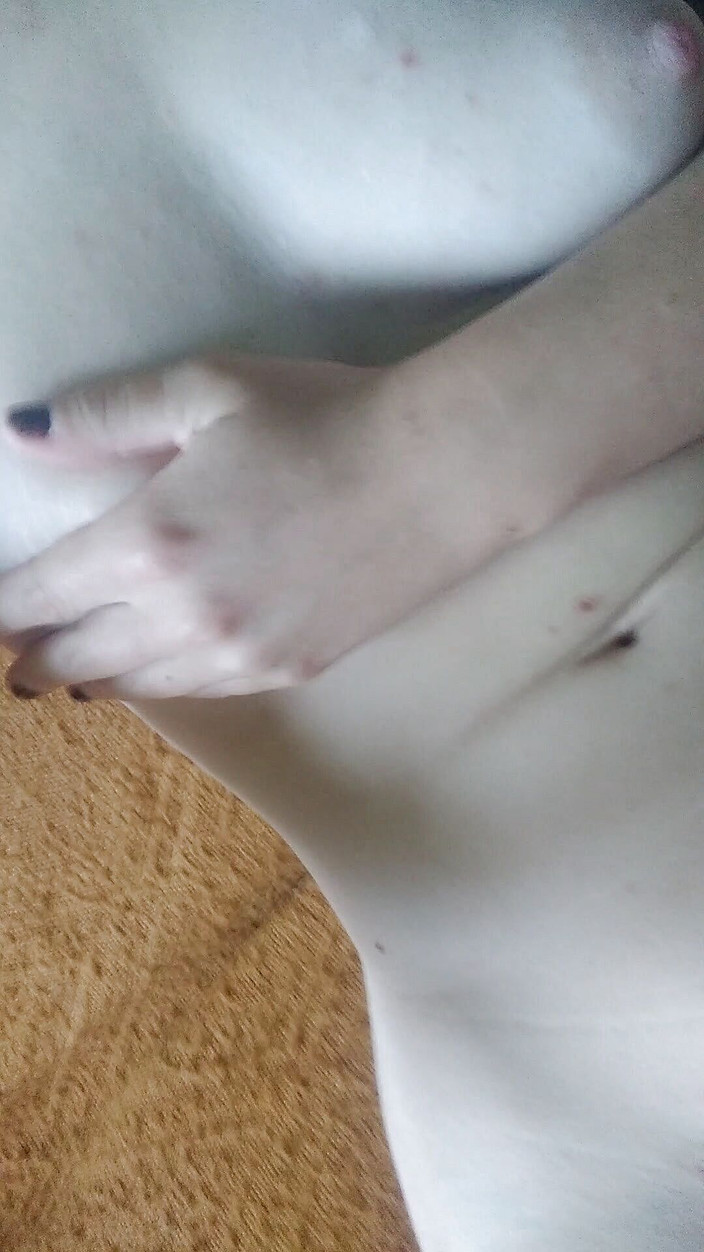 XAngelikaX: Masturbation matinale