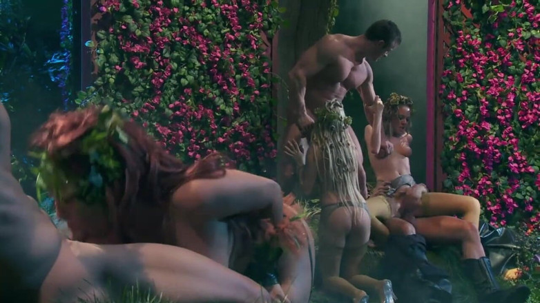Fetish Desire: Fairies fucked in the garden