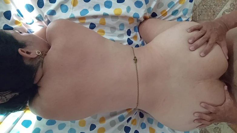 Valkyrieandluigy: Hot Girlfriend