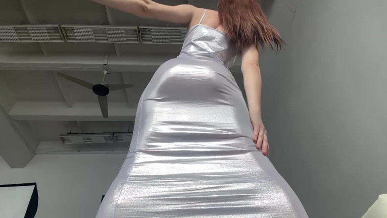 Skinny_lady69: Гаряче розтягуюче прозоре плаття