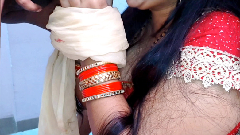 Sexykajalbhabhi: 義理の義父が新婚の義理の娘と関係を持つ