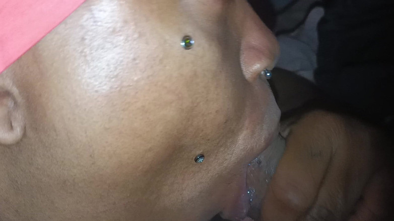 Lola Tha Pink Bunny: Melancap &amp; menggesel!!