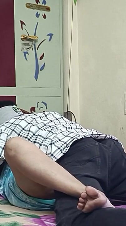 Stepmom Seducing Her Son While Massage Her Leg Desi Indian Stepmom Fucking (Decent couples) Stepmom Seducing Her Son While Massage Her Leg Desi Indian Stepmom Fucking (Decent couples)