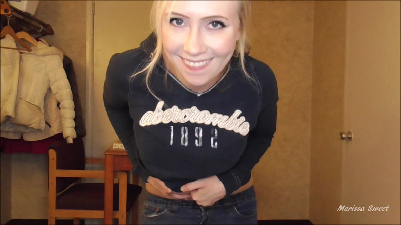 Marissa Sweet: Pengadu Bellybutton dan Keretakan Pantat