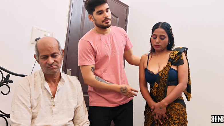 Hotmaster: Video seks hardcore kakak tiri india dengan gaya bollywood!