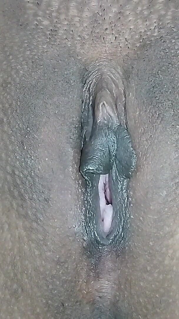 BDtamatogirl: Vabi Bangladesi Menunjukkan Jari Pepek dan Mainan Seks Fuk