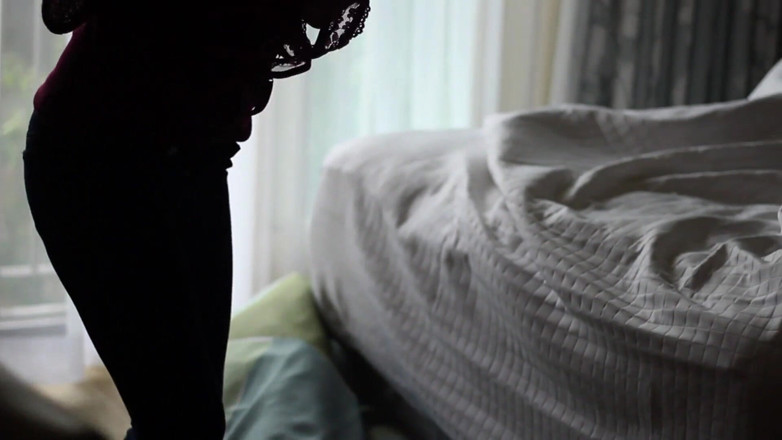 Lesbian Illusion: TOP zamilovaná modelka dělá skutečný TRUE skvělý sex od Filly...