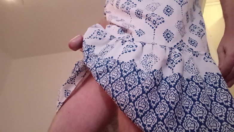 Ed Eden: Blau-Weißes Langes Kleid