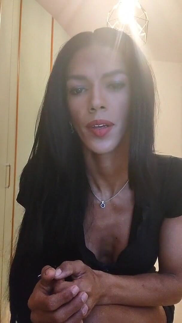 Dancing in My Lingerie (Tsdanisantos1)