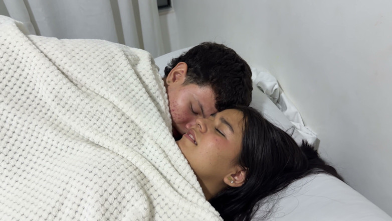 LUNITASEXxx: My Horny Boyfriend Gives Me a Hard Fuck No Matter...