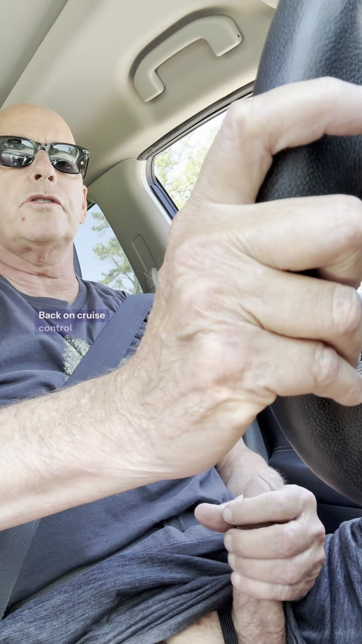ProfessorPaul: Stepdaddy Jerks in While Driving