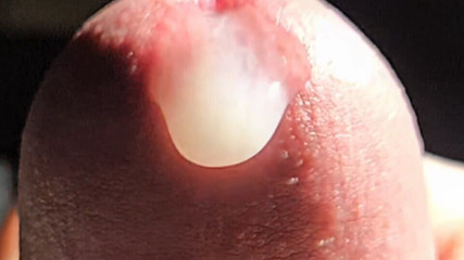 Cum Juggler: C.u.m.s - Zblízka a Zpomalený pohyb - Solo Cumshot #21