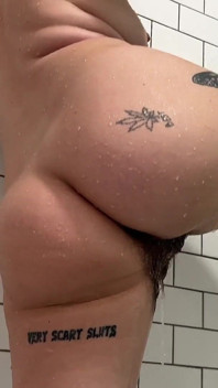 Pearl Sage Hairy Pussy Shower Head Orgasm