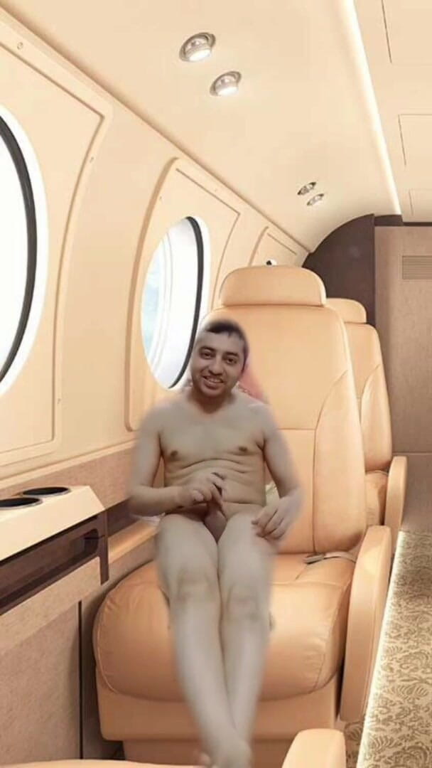 Cute & Nude Crossdresser: Nude boy masturbation on seat of the virtual Air plane.