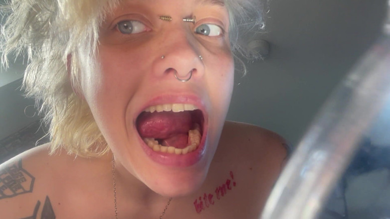 Glitterqueen1999: Oral Uvula Amigdalele Dinti verifica vein vein