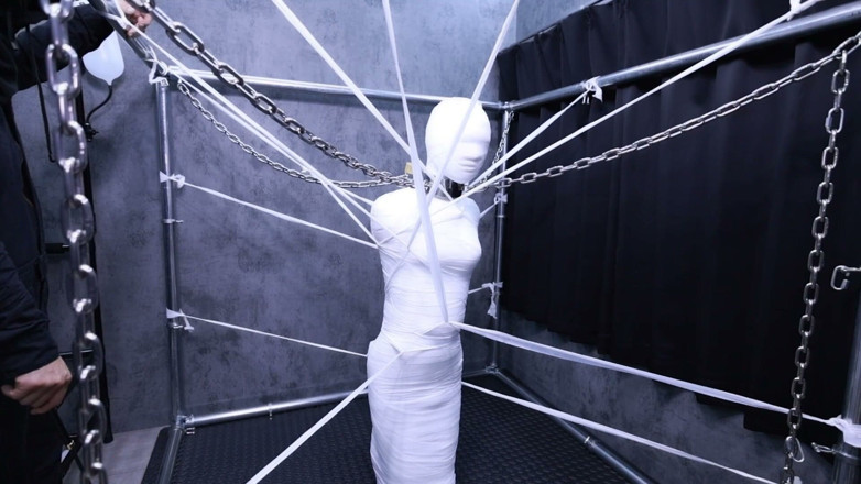 Aisan girl bondage: A Cute Girlfriend Wrapped All Over in Bandages