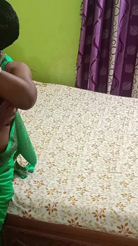 Indiană mascată Dipasa Bhabhi pe la spate futând și călărind pula în Masti Flim albastru