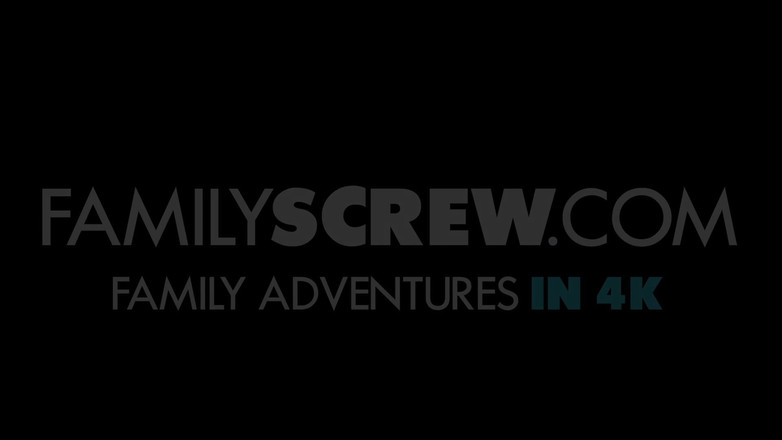 Family Screw: 街头女孩与儿子啪由 familyscrew