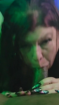 Lucky Gurl Nikki Cakes - Green Light Special POV Blowjob