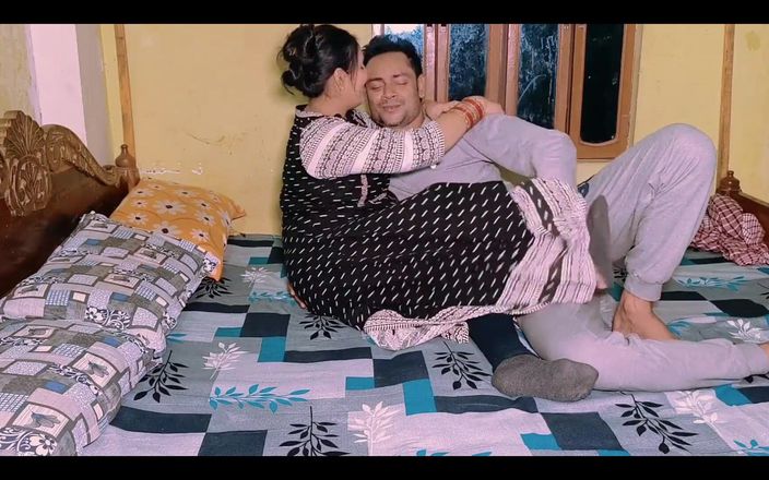 Pujaprem indian: Mujer india hablando de su follada para obtener más placer