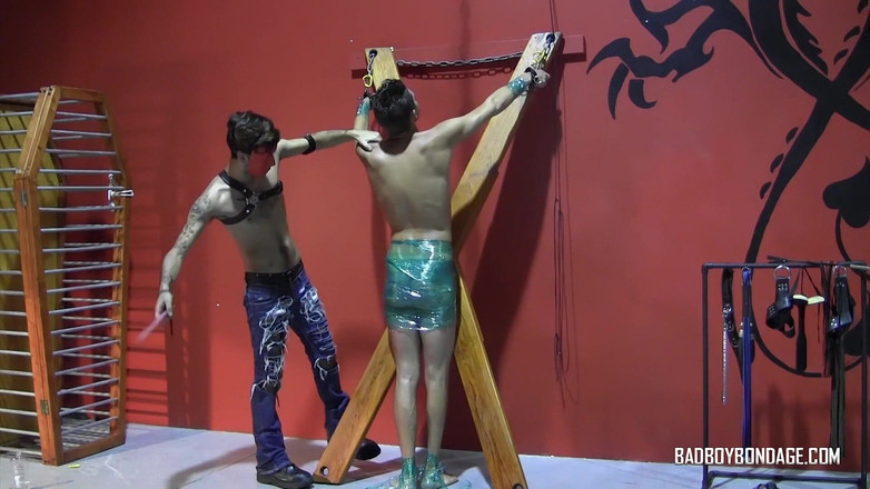 Bad boys bootcamp: Nikdy nebyl takhle výprask