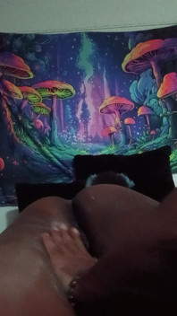 Rubbin That Ass Down