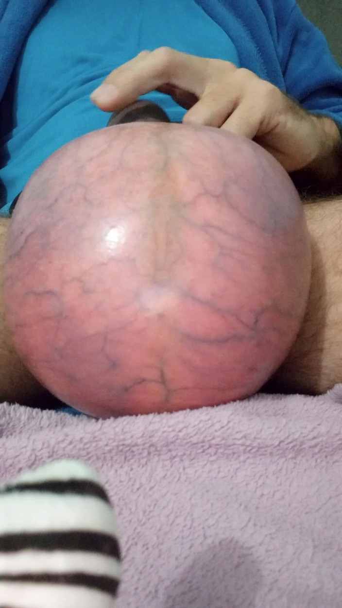 Lion big balls: Extreme Air
