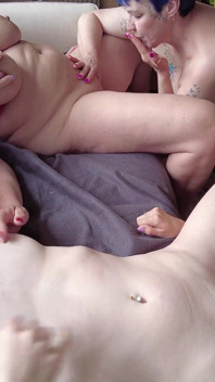 Quartetto lesbico con katt layla e lily