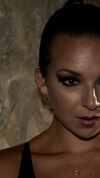 Ania Kinski, Domina und abendherrin