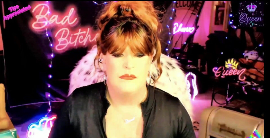 FemmeCheri120: Kouření sólo show