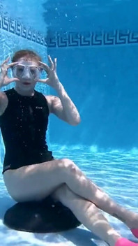Underwater Wetsuit & Mask Fetish Filling, Bubbles & Breath Control