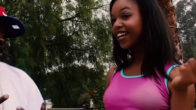 BestPorn85: Hood hoer Marie Luv