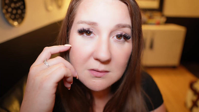 Harley Taboo: Mama vitregă de reproducere în ciorapi HD