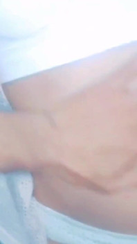 Trabajo apretado sexy árabe esposa y marido disfrutando