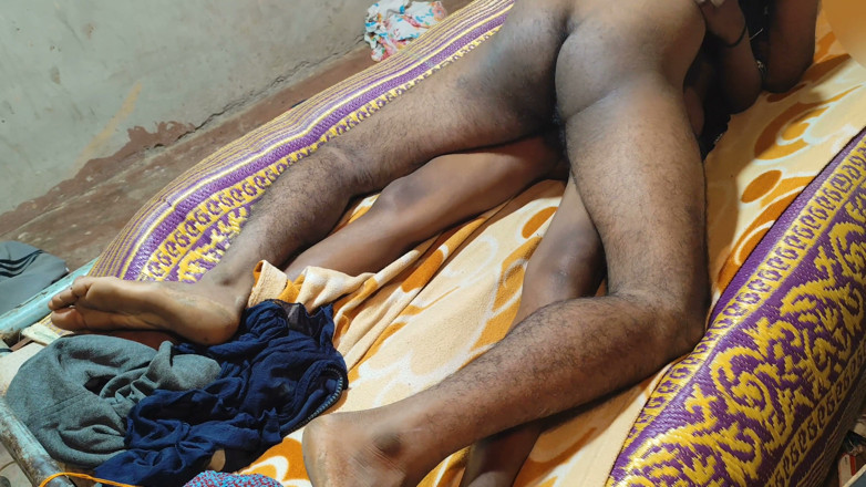 Ankush raj: น้องสาวต่างมารดาสนุกมาก เย็ดกันหลายรอบ