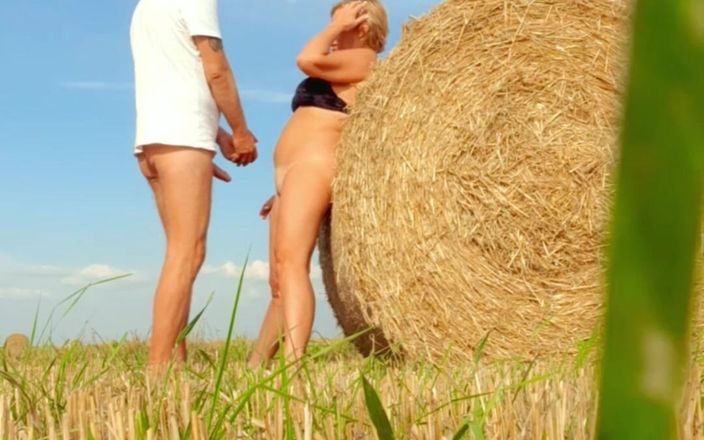 Crazyfamily 1970: Doing Kuni in the Field to My Stepmother