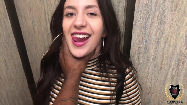 Rome Major: Rome Major Sexy Neighbor Massage Service