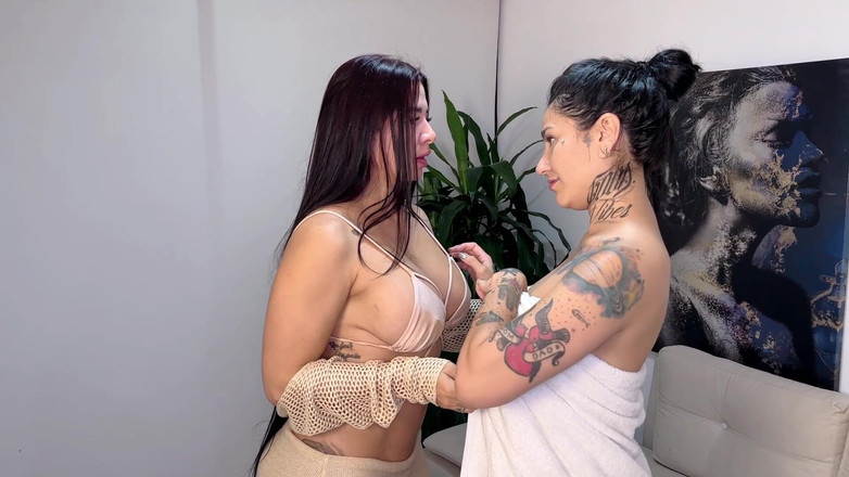 FelipeSkullX: Der Dreier Mit Silvana Lee Und La Rola Gerät Außer...